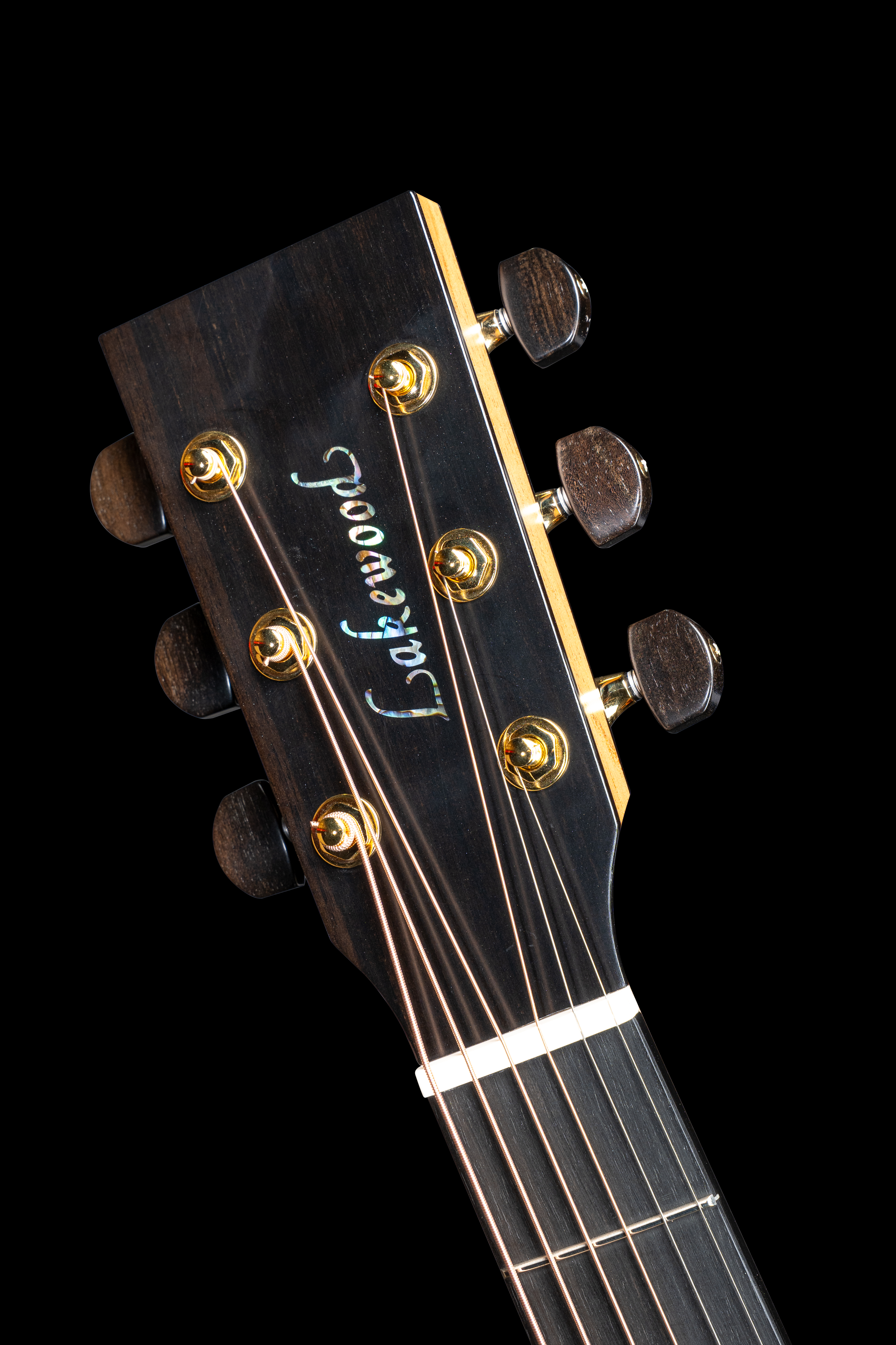D-32 P Deluxe